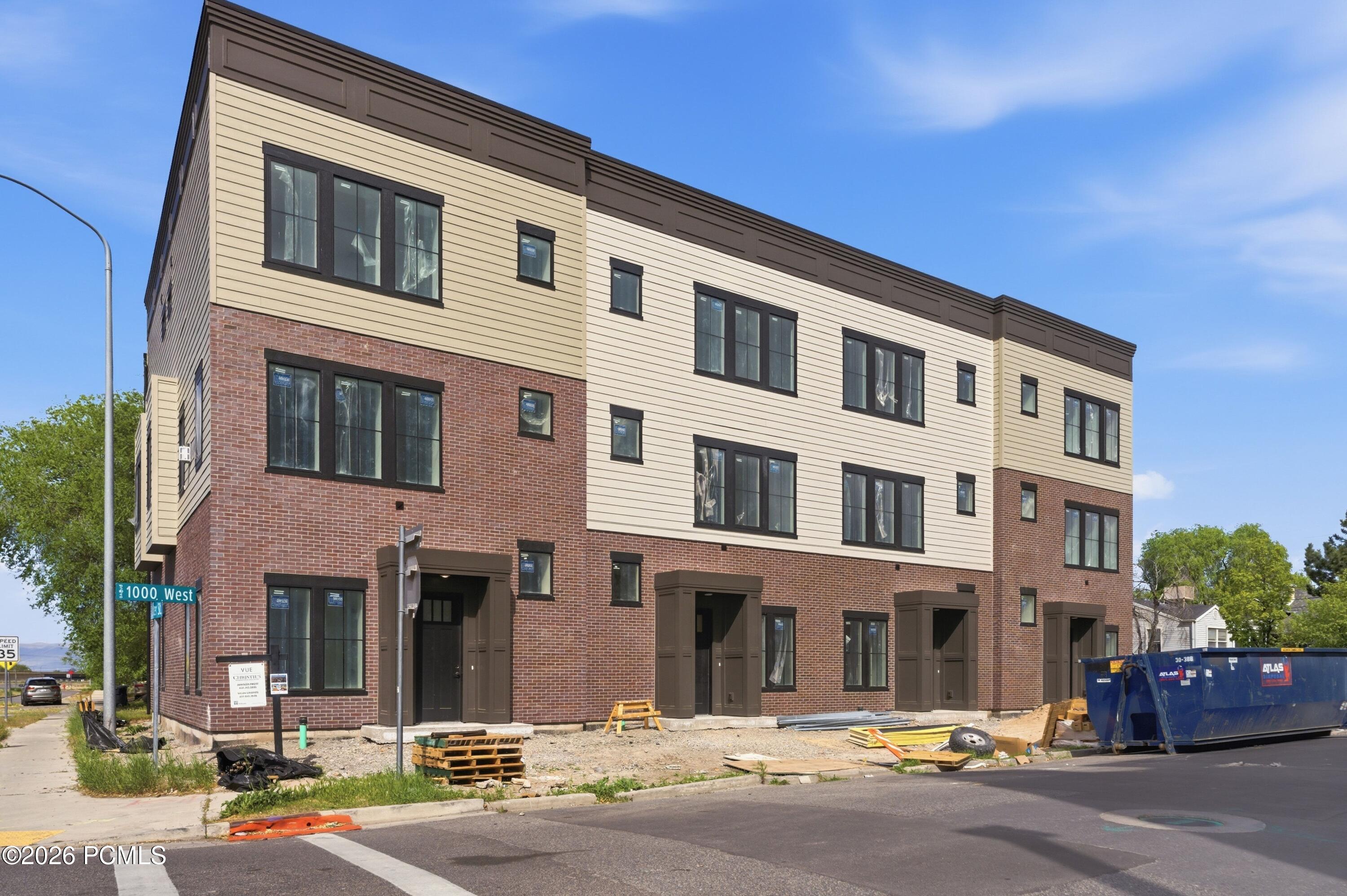 17 North 1000 W Street, Unit WEST Provo, UT 84601 - Photo 4 of 48