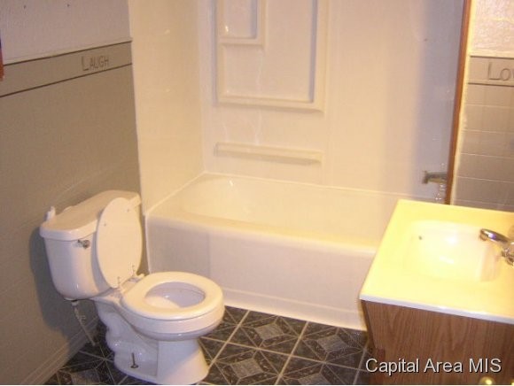 27397 Deep Rock Station Road Palmyra, IL 62674 - Photo 13 of 15 Gallery Image 13
