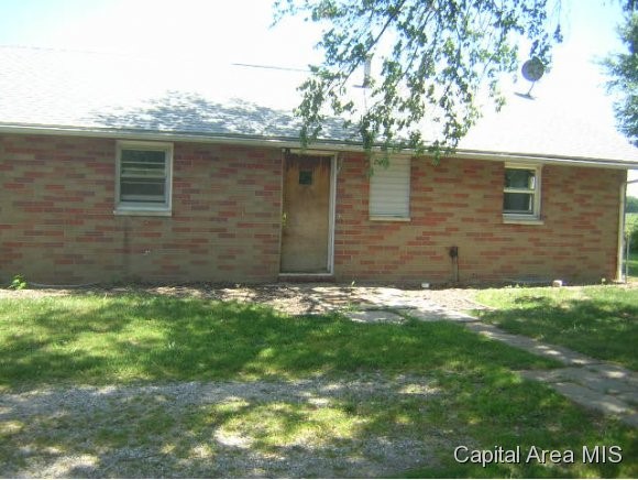 27397 Deep Rock Station Road Palmyra, IL 62674 - Photo 3 of 15 Gallery Image 3