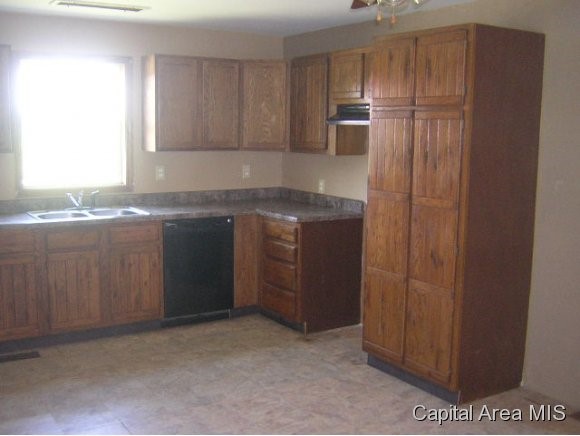 27397 Deep Rock Station Road Palmyra, IL 62674 - Photo 7 of 15 Gallery Image 7