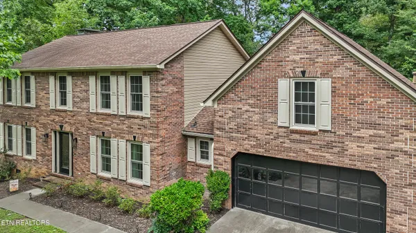 $565,000 | 1100 Bob Kirby Road, Knoxville, TN 37923