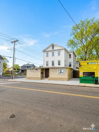 $900,000 | 163 Chapel Street, New Haven, CT 06513