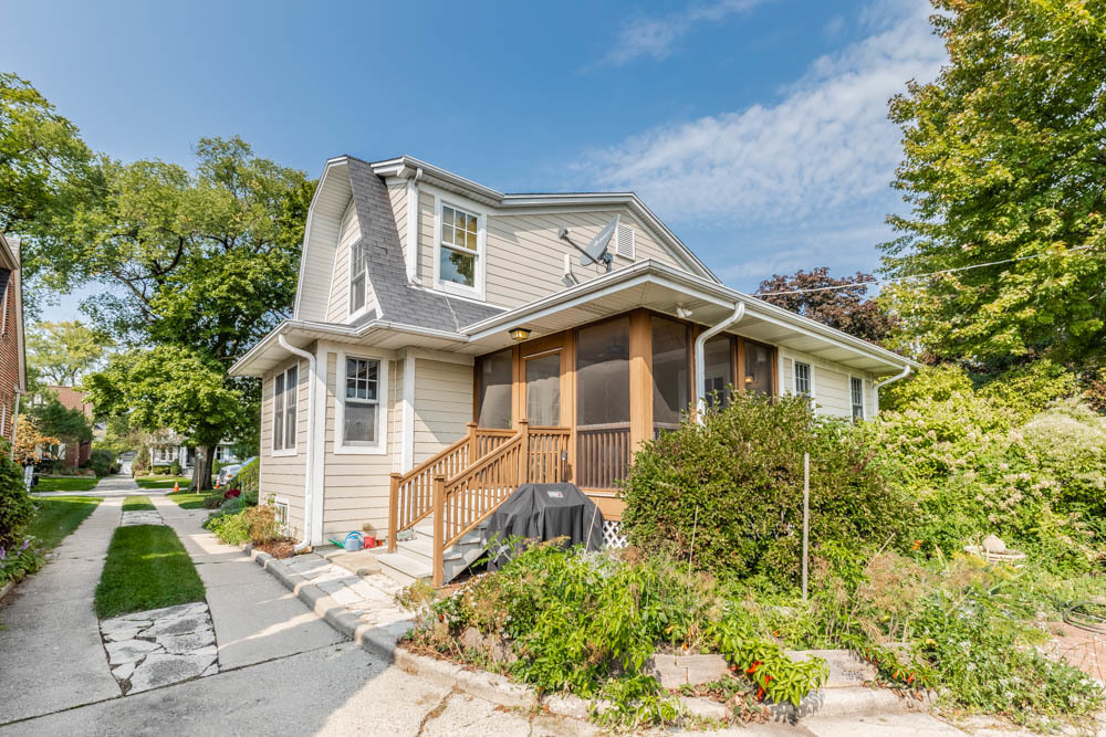 133 Wisner Street Park Ridge, IL 60068 - Photo 4 of 34