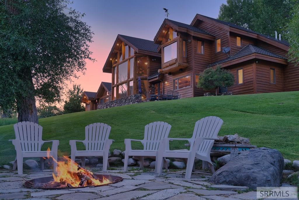 169 Raven Road Swan Valley, ID 83449 - Photo 4 of 39 Gallery Image 4