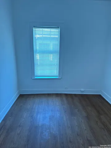 $800 | 1930 West Hermosa Drive, San Antonio, TX 78201