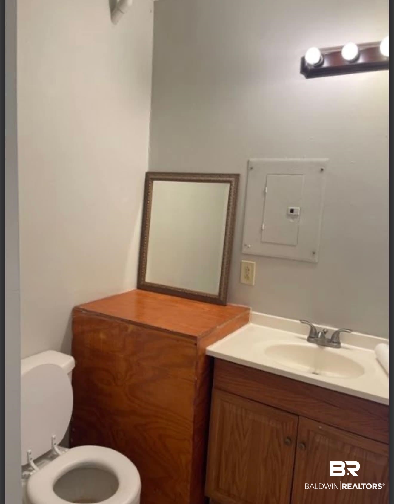 1616 1/2 North Cedar Street, Unit 1616 1/2 Foley, AL 36535 - Photo 5 of 8