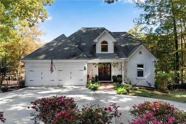 $800,000 | 10005 Lakeview Parkway, Villa Rica, GA 30180