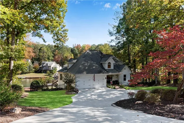 $800,000 | 10005 Lakeview Parkway, Villa Rica, GA 30180