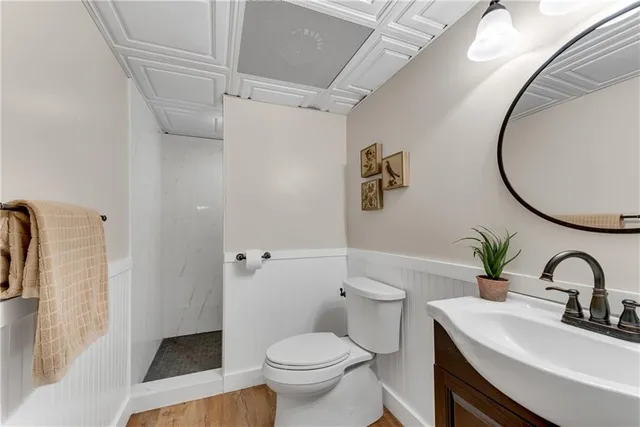 $800,000 | 10005 Lakeview Parkway, Villa Rica, GA 30180