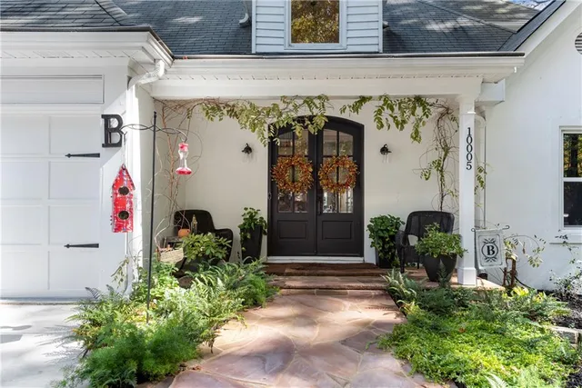 $800,000 | 10005 Lakeview Parkway, Villa Rica, GA 30180