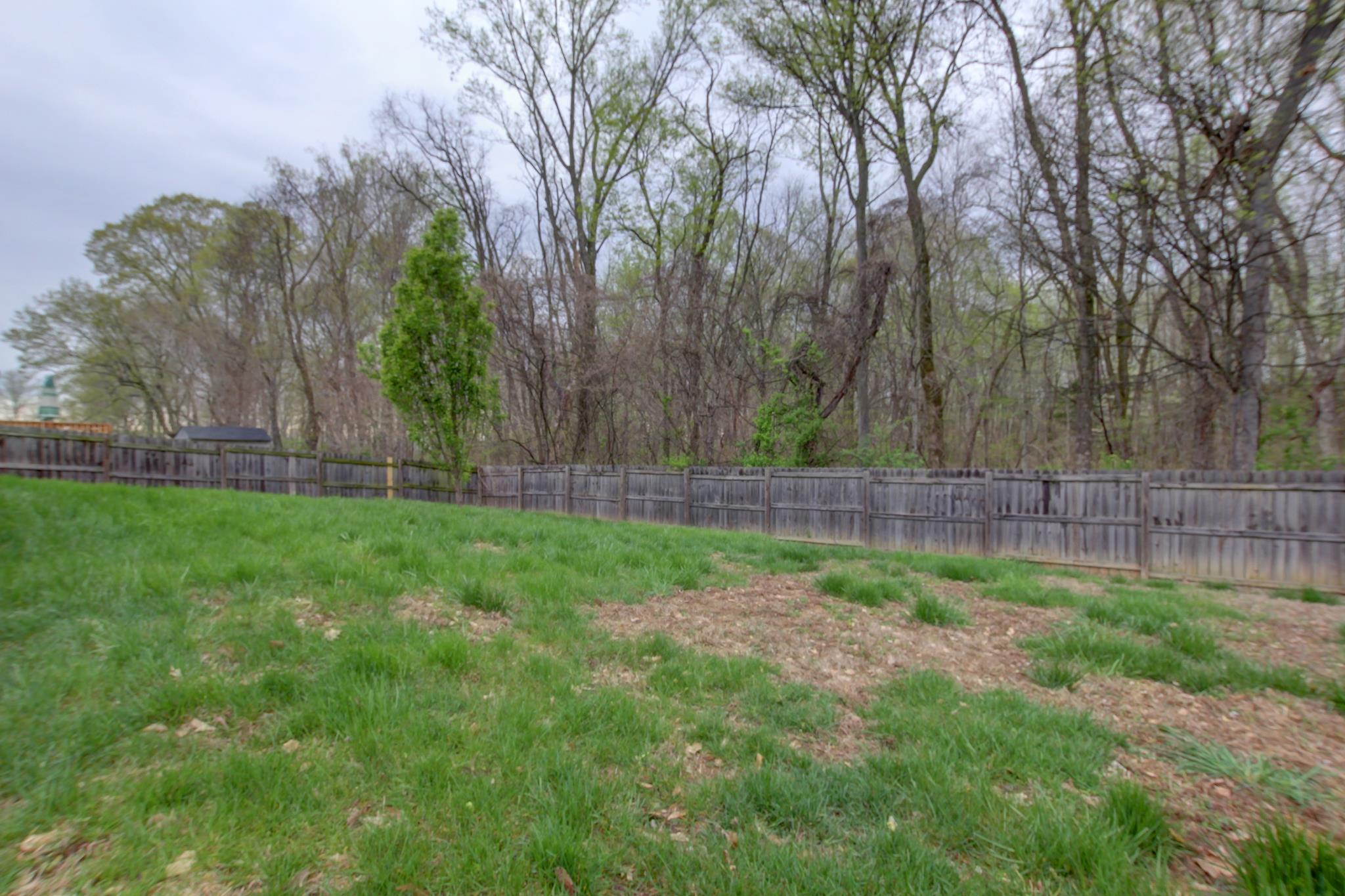 1968 Patton Road Clarksville, TN 37042 - Photo 5 of 20 Gallery Image 5