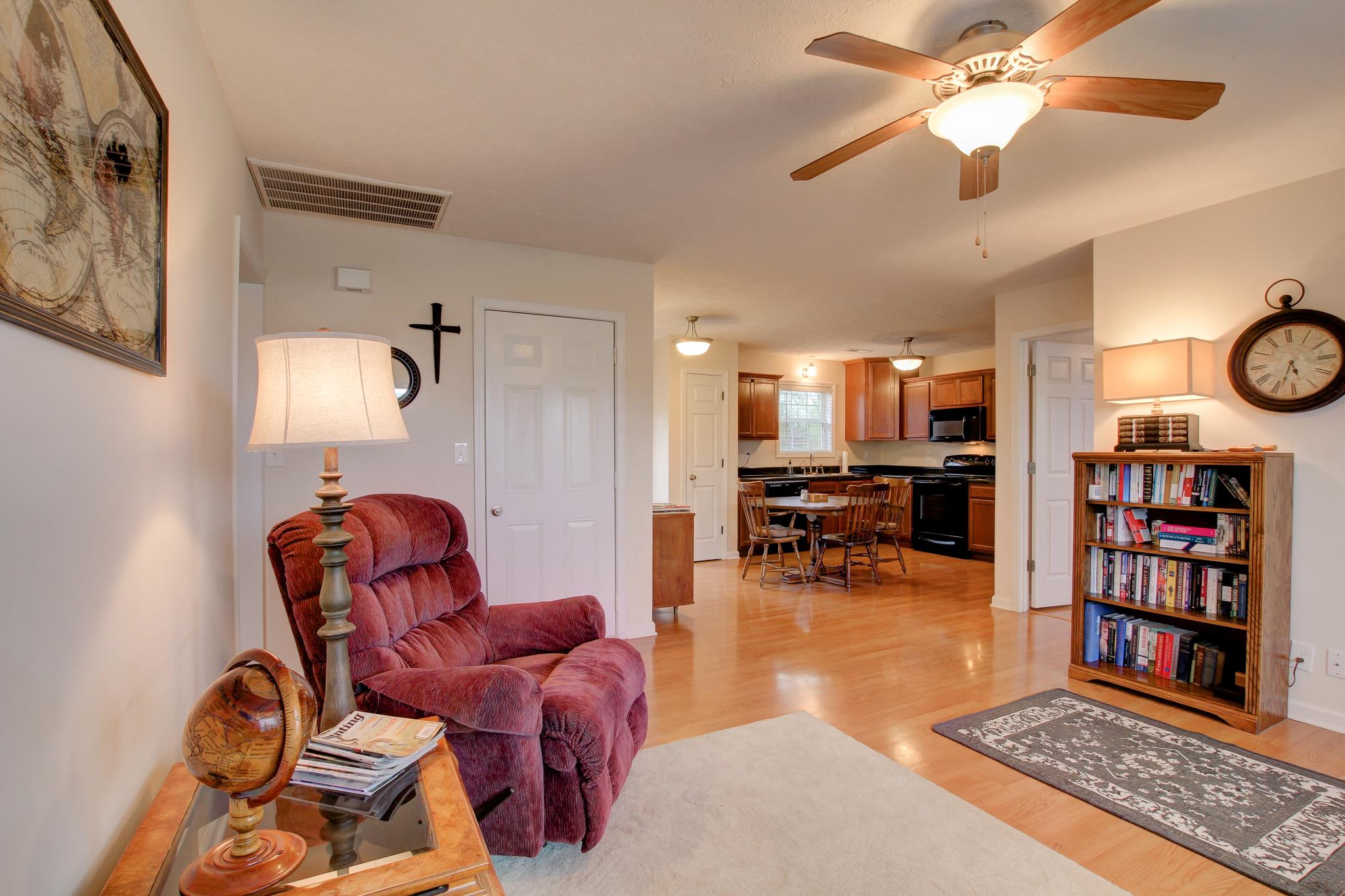 1968 Patton Road Clarksville, TN 37042 - Photo 6 of 20 Gallery Image 6
