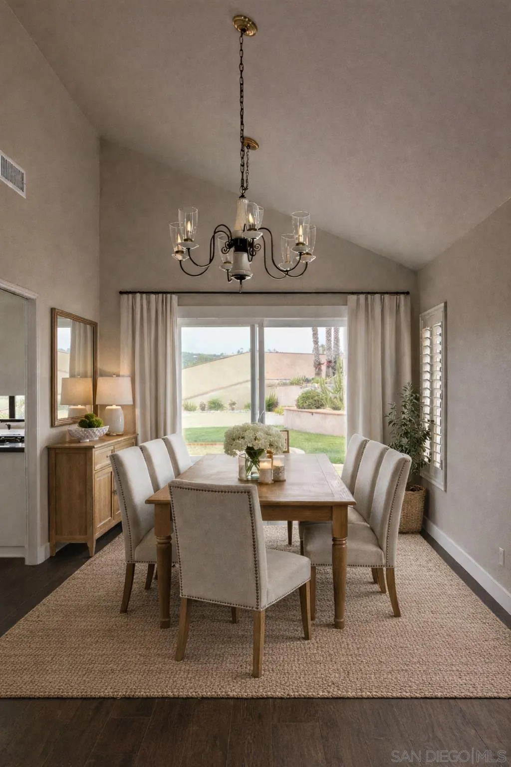 672 Chateau Place Escondido, CA 92029 - Photo 3 of 38 Digitally Altered. Original Image (https://cdnparap00.paragonrels.com/ParagonImages/Property/p0/SDMLS/-511765/47/533/400/bfbb4915e6b79224632c7283bd6f8499/3/a56ef6967ae36b3c2a363fa9e5e0ad27/-511765-2153e82c-946d-4bc6-a387-1b642aa5e661.JPG)