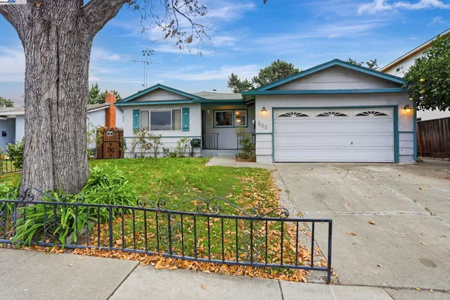 $1,135,000 | 300 North Park Victoria Drive, Milpitas, CA 95035