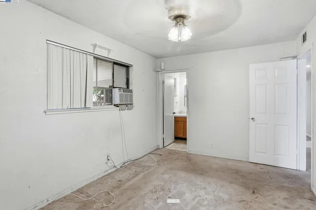 $1,135,000 | 300 North Park Victoria Drive, Milpitas, CA 95035