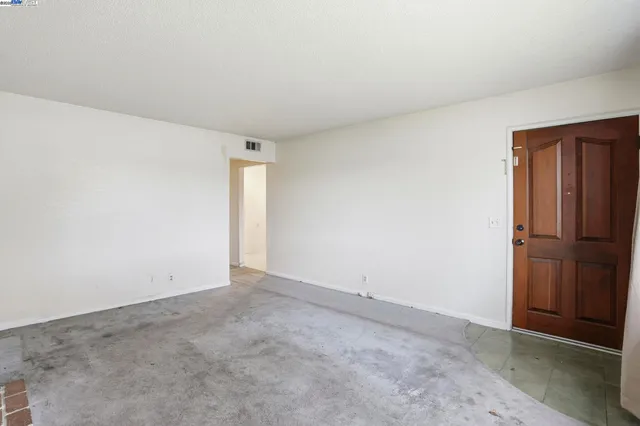 $1,135,000 | 300 North Park Victoria Drive, Milpitas, CA 95035