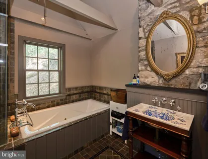 $2,395,000 | 5960 Honey Hollow Road, Doylestown, PA 18902