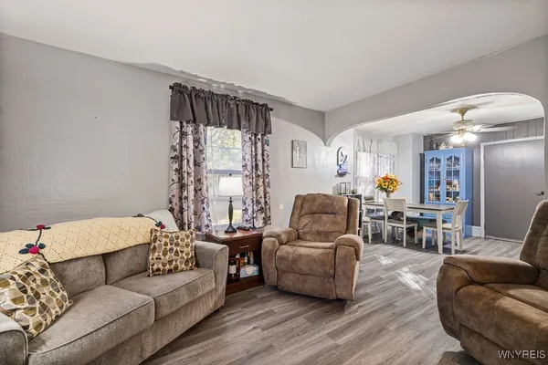 $230,000 | 8408 Maplewood Drive, Royalton, NY 14067