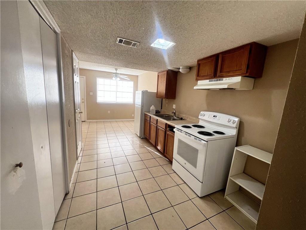 7800 Read Boulevard, Unit B New Orleans, LA 70127 - Photo 4 of 9