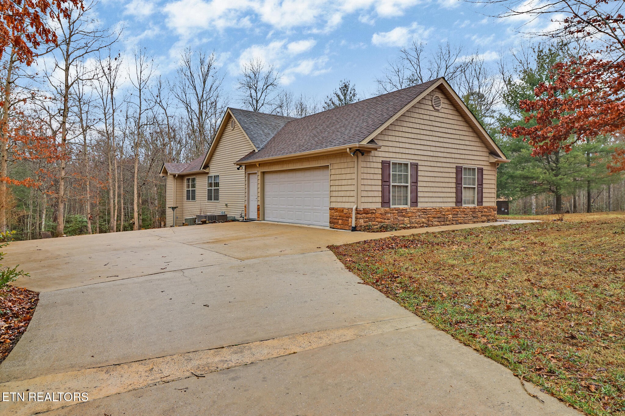224 Victoria Circle Jamestown, TN 38556 - Photo 10 of 52