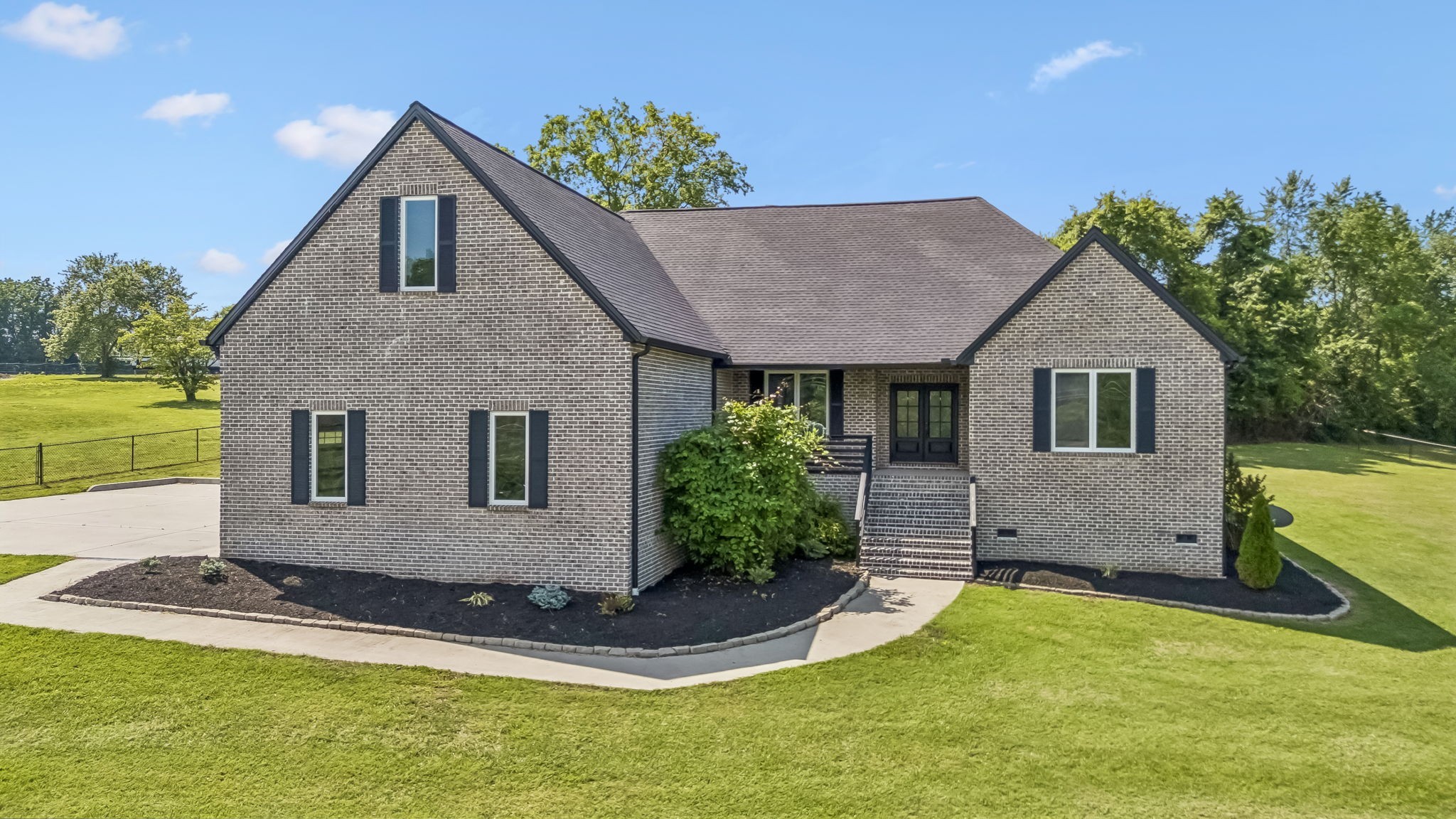 1001 Lock 4 Road Gallatin, TN 37066 - Photo 1 of 63 Gallery Image 1
