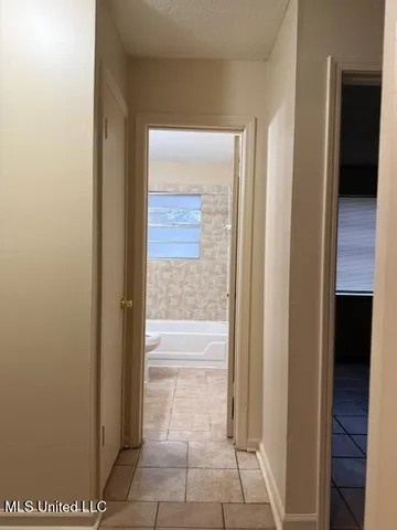 $1,300 | 2645 Hillcrest Drive, Horn Lake, MS 38637