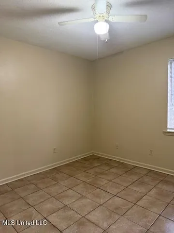 $1,300 | 2645 Hillcrest Drive, Horn Lake, MS 38637