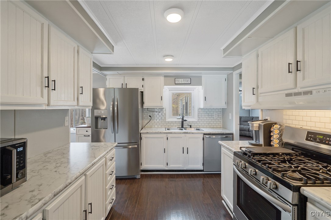 1008 County Rte 29 Scriba, NY 13126 - Photo 12 of 35