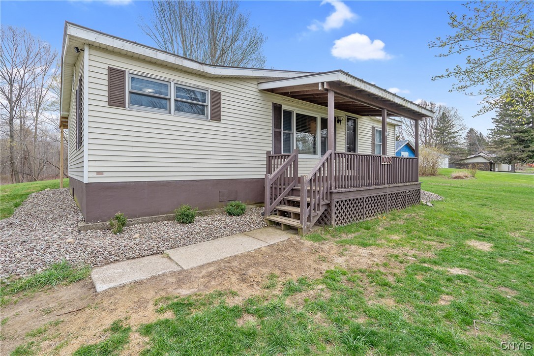 1008 County Rte 29 Scriba, NY 13126 - Photo 2 of 35