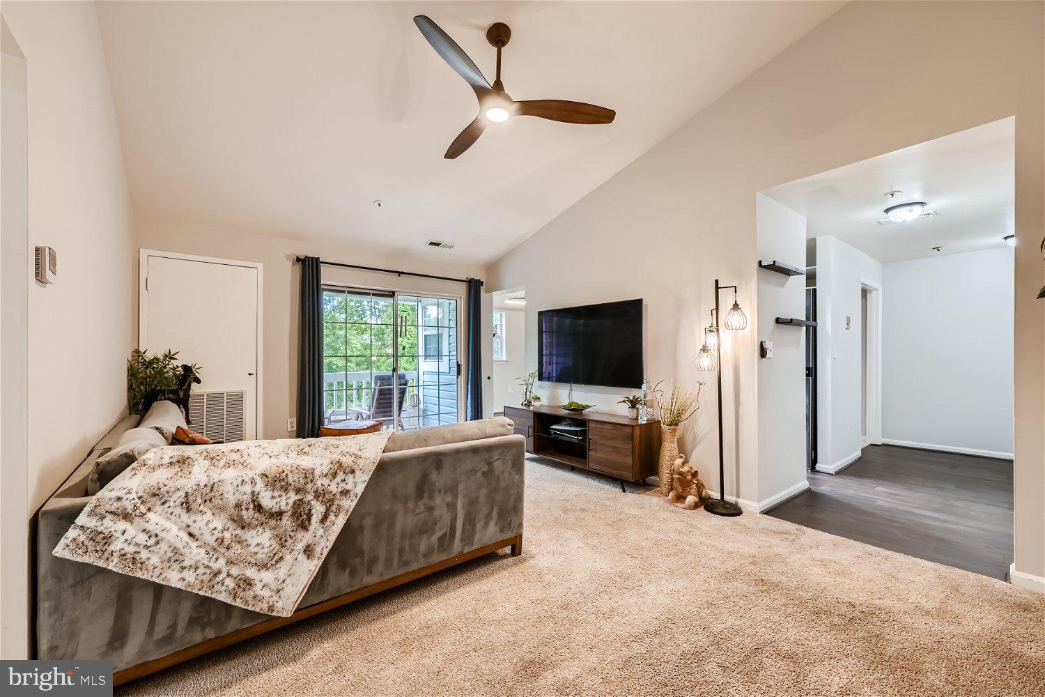 8511 Falls Run Road, Unit J Ellicott City, MD 21043 - Photo 4 of 22