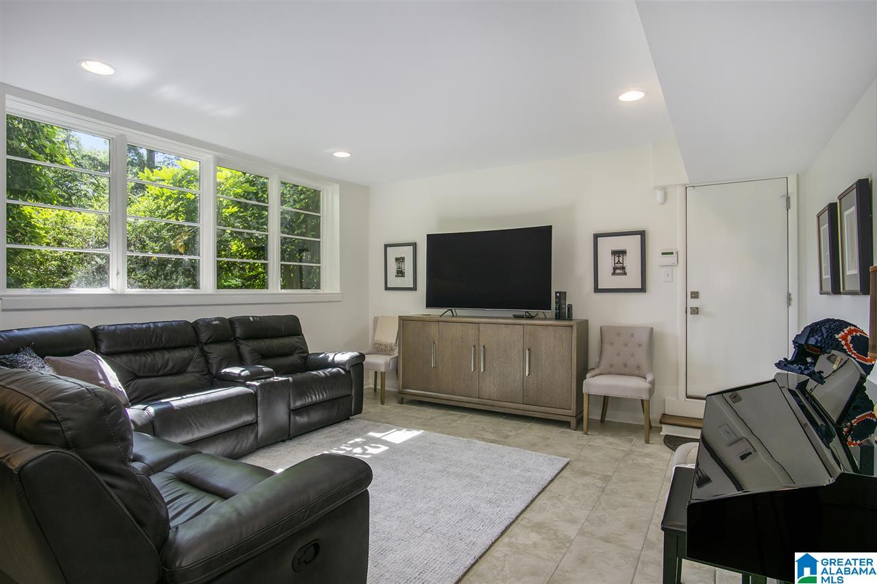 3038 Canterbury Road Birmingham, AL 35223 - Photo 33 of 47