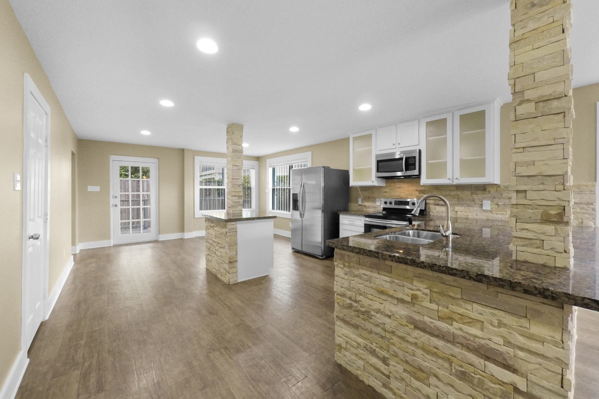 1709 Dan Street Houston, TX 77020 - Photo 12 of 29 a view of kitchen with furniture and wooden floor