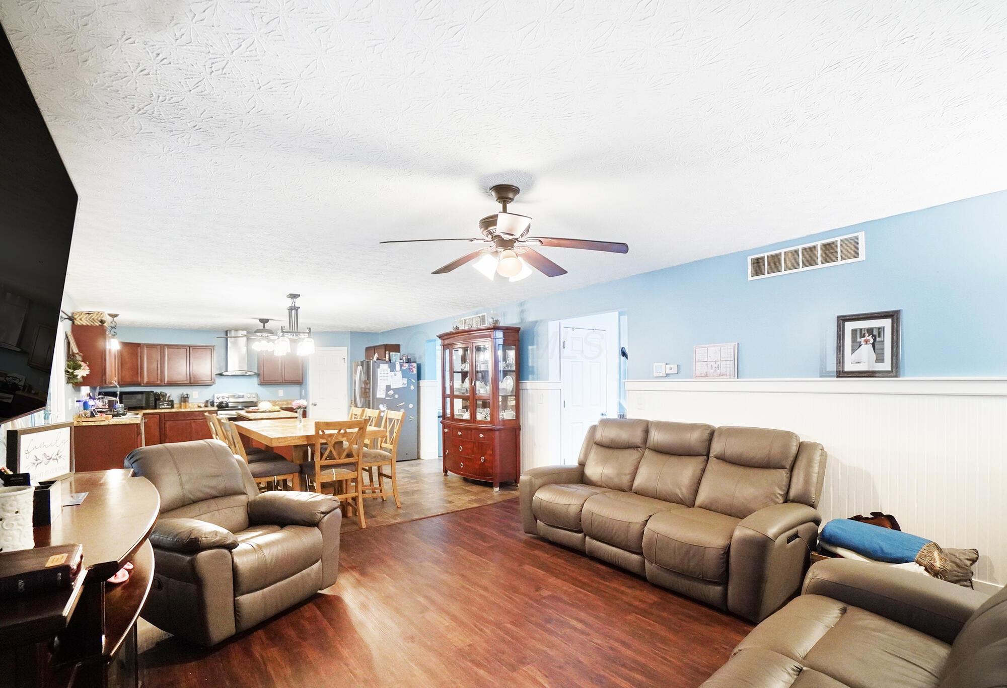 9535 Rain Rock Road Northeast Newark, OH 43055 - Photo 13 of 64 094