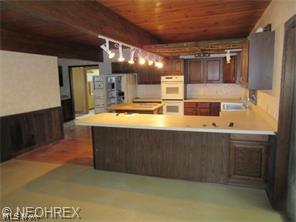4054 West Bath Road Akron, OH 44333 - Photo 4 of 25