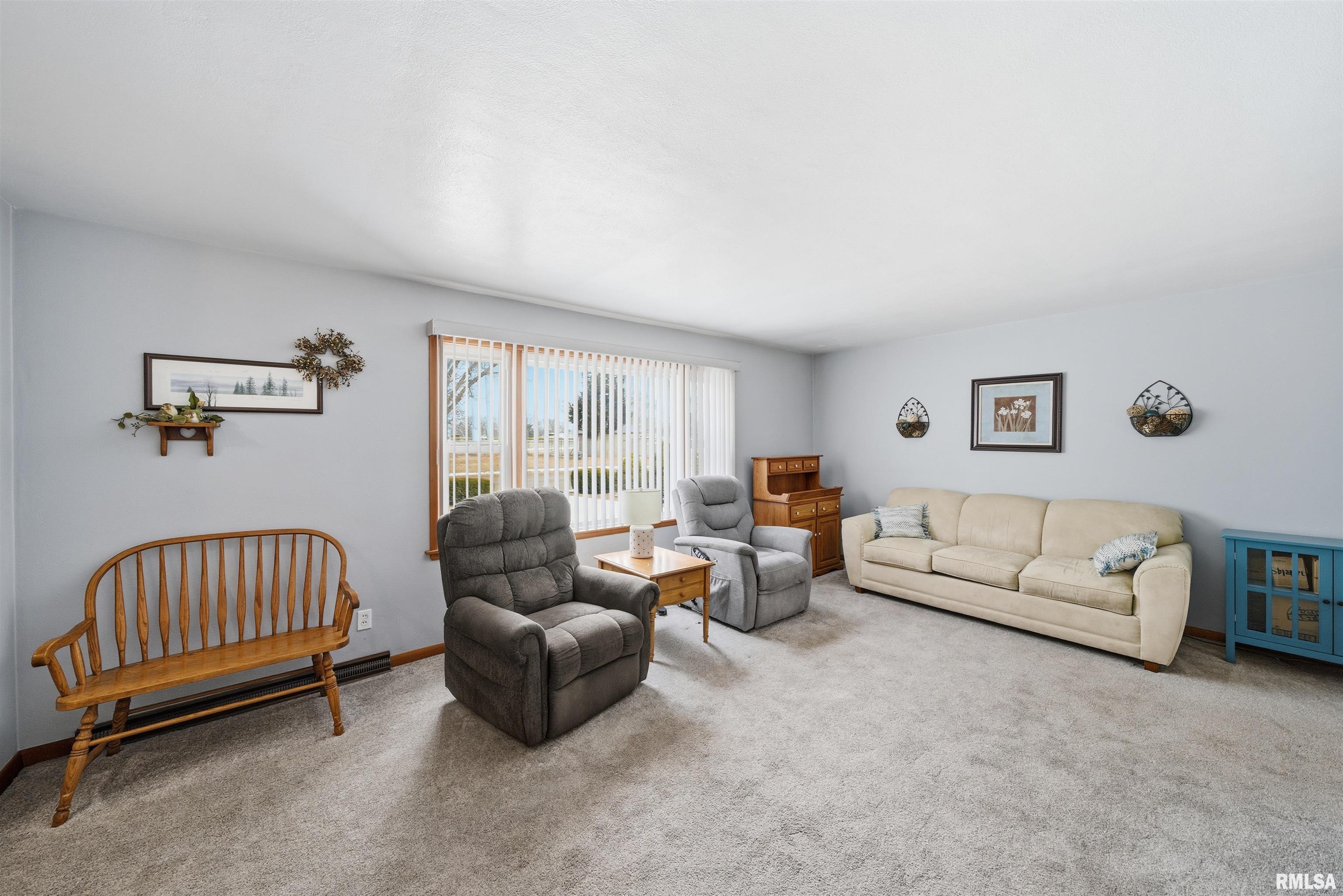 916 West Walnut Street Chillicothe, IL 61523 - Photo 5 of 28