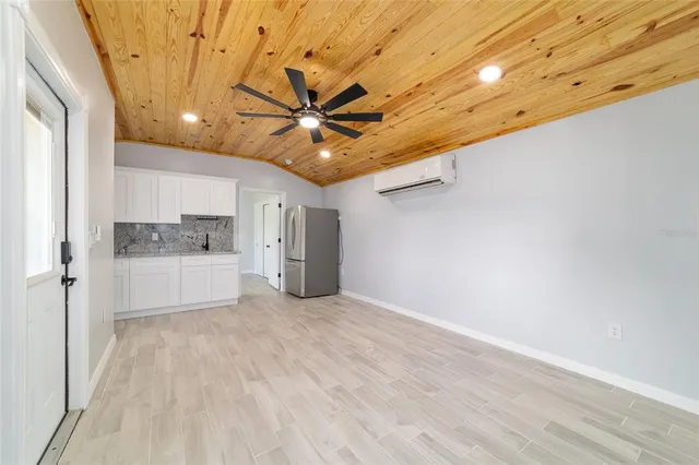 $3,998,200 | 1177 Northwest 102nd Boulevard, Wildwood, FL 34785