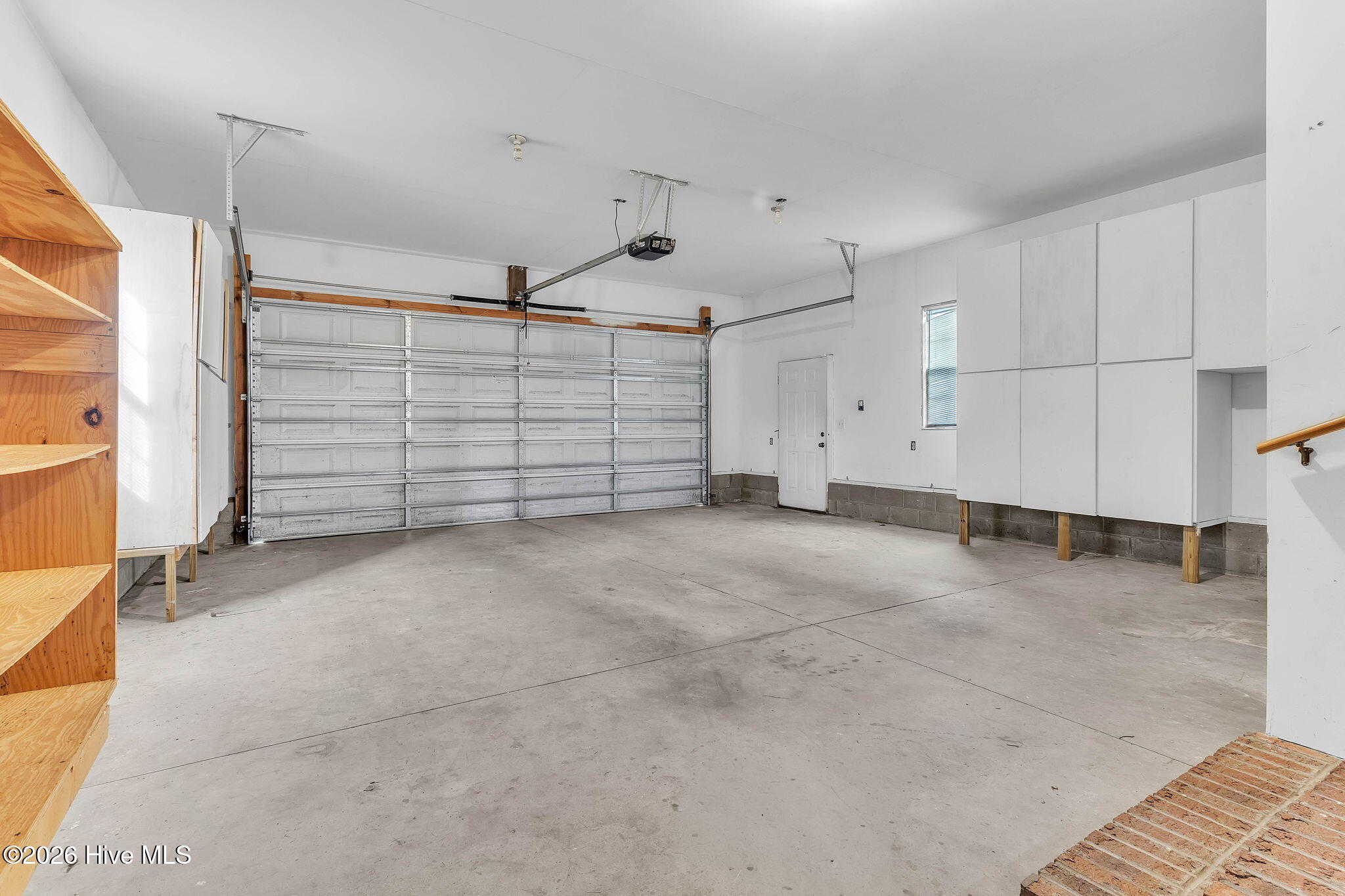 6987 Albert Street Elizabethtown, NC 28337 - Photo 29 of 43 Garage