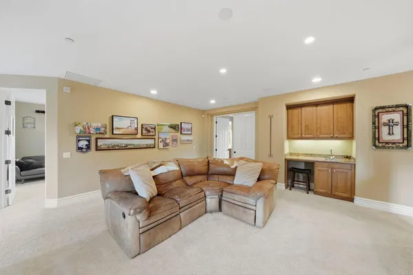 $2,599,000 | 15161 La Manda Drive, Poway, CA 92064