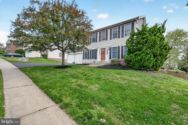 $574,900 | 2094 East Greenleaf Drive, Frederick, MD 21702