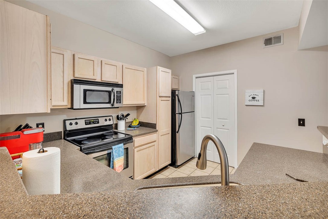 1704 Frederica Road, Unit 137 St. Simons Island, GA 31522 - Photo 9 of 26