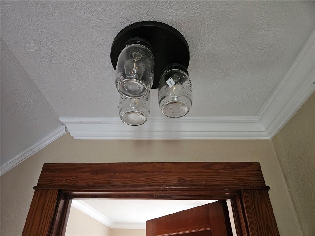 330 West Venango Street Mercer, PA 16137 - Photo 16 of 26