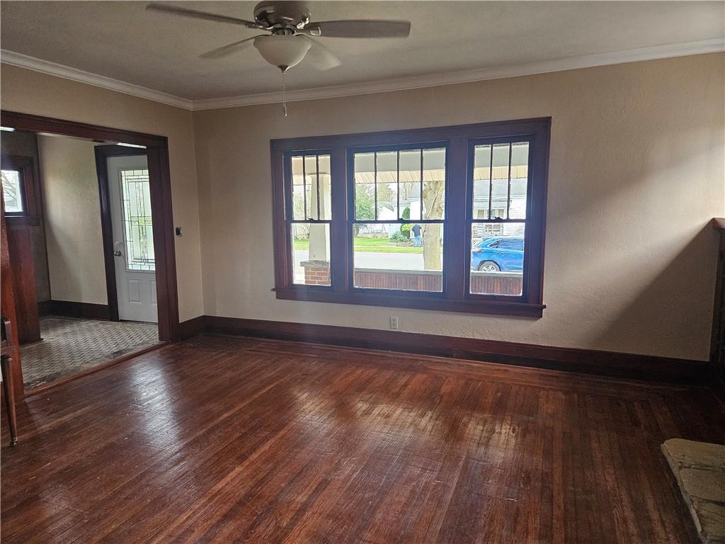 330 West Venango Street Mercer, PA 16137 - Photo 4 of 26