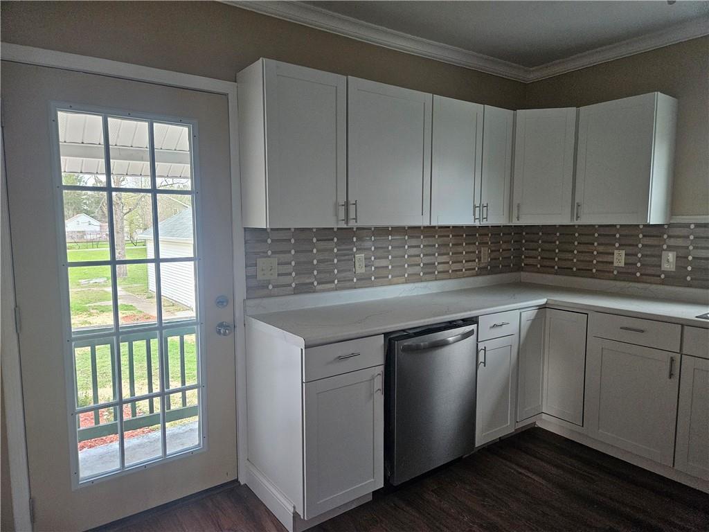 330 West Venango Street Mercer, PA 16137 - Photo 8 of 26