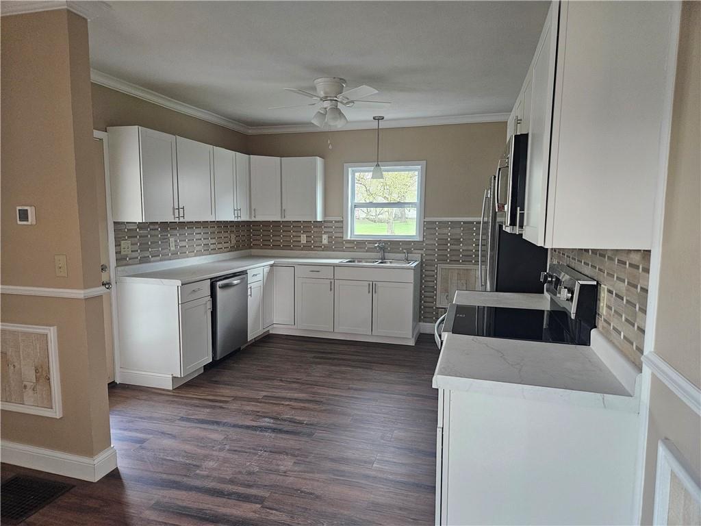 330 West Venango Street Mercer, PA 16137 - Photo 10 of 26