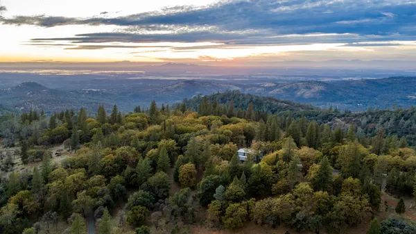 $1,749,000 | 14990 Willow Glen Road, Rackerby, CA 95972