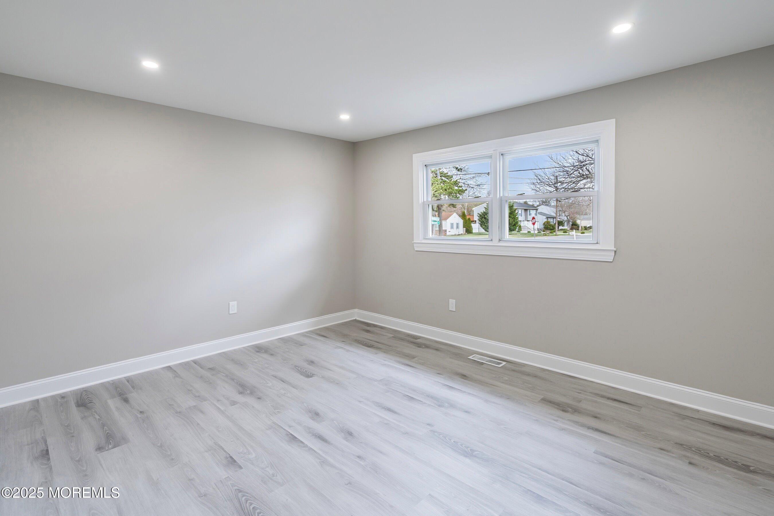 77 Mallard Road Bayville, NJ 08721 - Photo 13 of 23 15-Bed 4