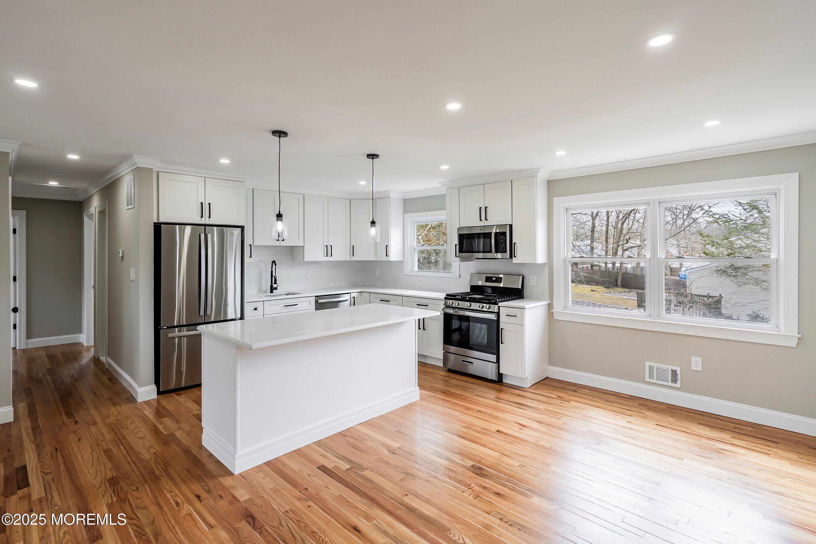 77 Mallard Road Bayville, NJ 08721 - Photo 5 of 23 07-Kitchen 1A