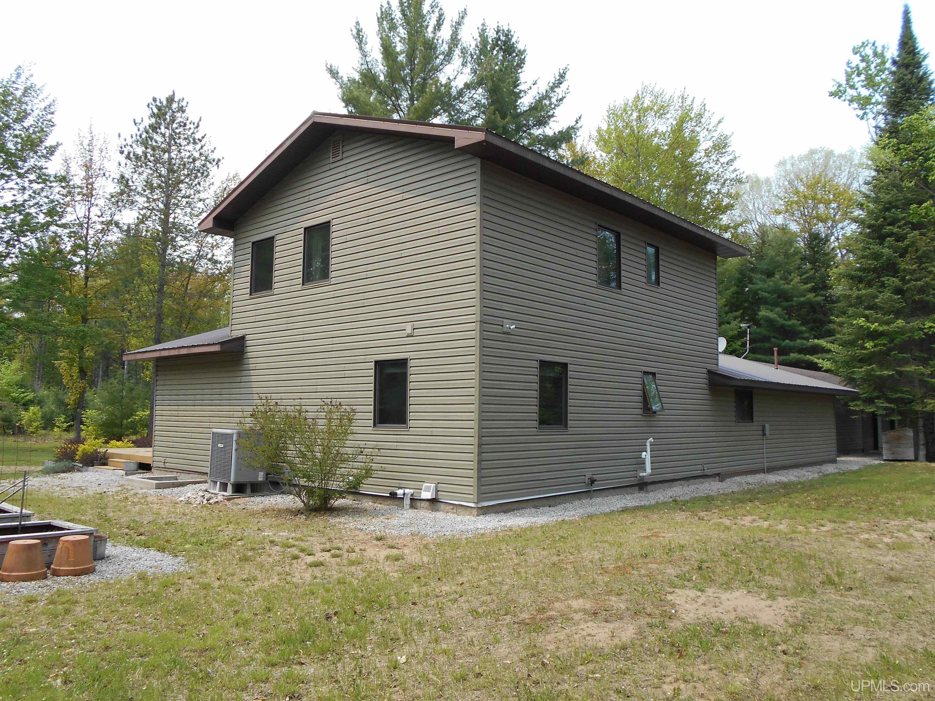 12851 Kk Road Wetmore, MI 49895 - Photo 52 of 54 Gallery Image 52