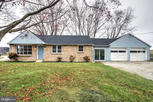 $315,000 | 6428 York Road, Spring Grove, PA 17362