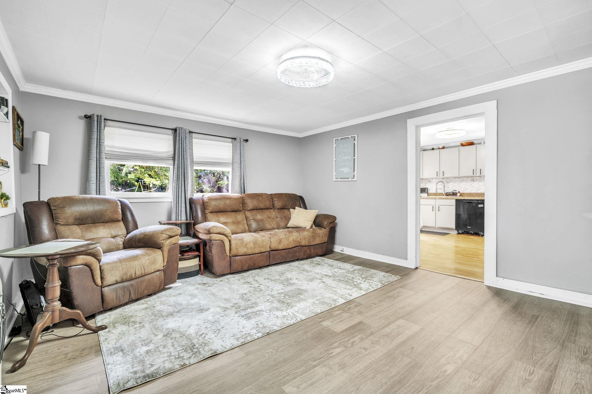 305 Belue Mill Road Landrum, SC 29356 - Photo 13 of 39